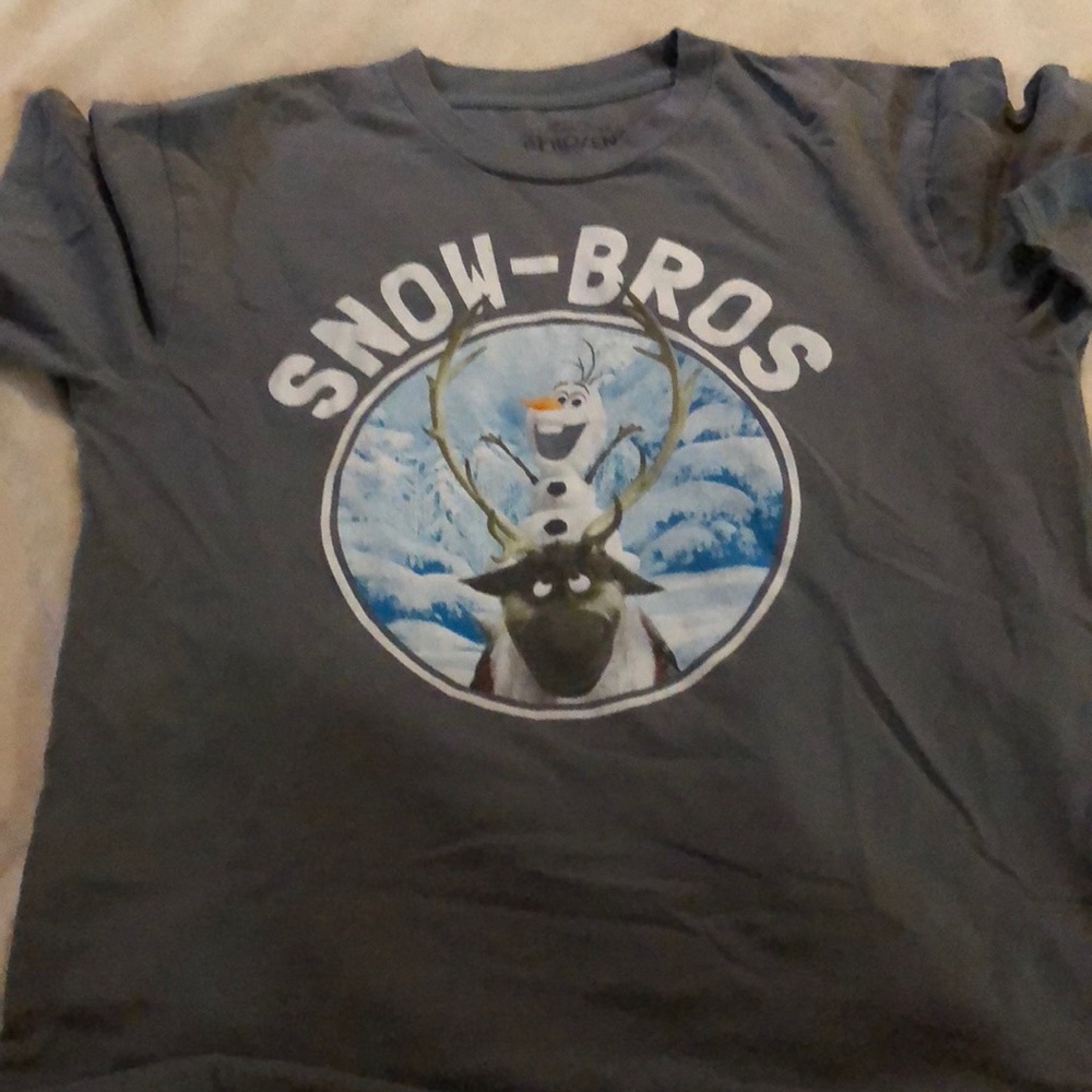 Gray frozen T-shirt